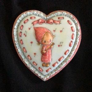 1973 Hallmark Betsy Clark Heart Pin